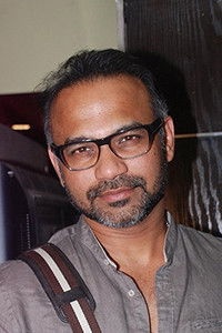 المخرج Abhinay Deo