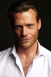 الممثل Adam Dorsey