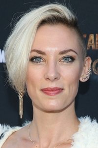 الممثل Aimee Stolte