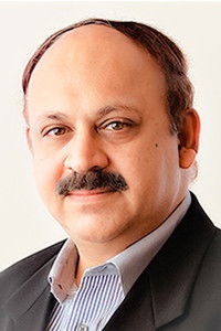 الممثل Akash Khurana