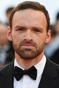 الممثل Alban Lenoir