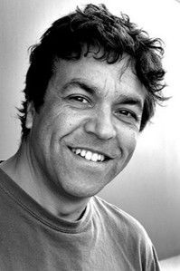 المخرج Alex Pillai