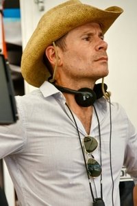 المخرج Alex Ranarivelo