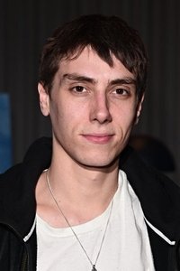 الممثل Alexander Arnold