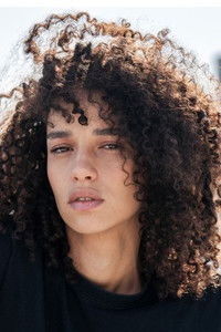 الممثل Alia Seror-O'Neill