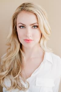 الممثل Amanda Schull