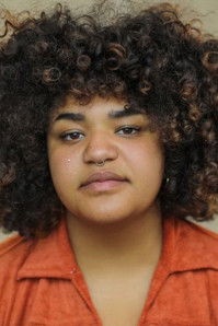 الممثل Amber Grappy