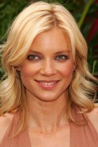 الممثل Amy Smart