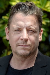 الممثل Anders W. Berthelsen