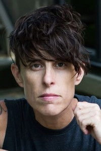 الممثل Andrea Gibson