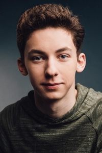 الممثل Andrew Barth Feldman