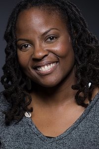 المخرج Angela Patton