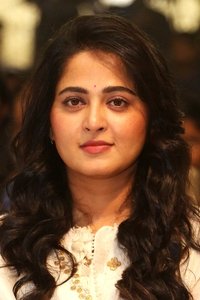 الممثل Anushka