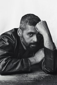 الممثل Ardalan Esmaili