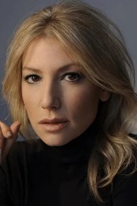 الممثل Ari Graynor