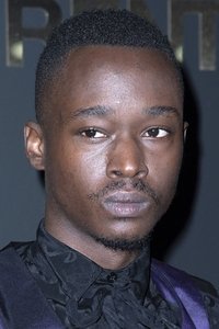 الممثل Ashton Sanders