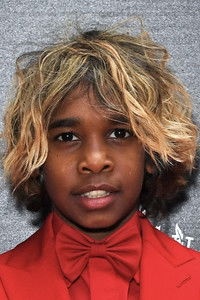 الممثل Aswan Reid