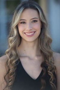 الممثل Avaryana Rose