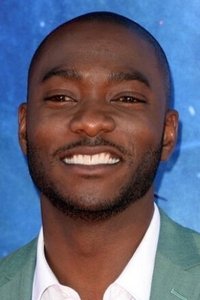 الممثل B.J. Britt