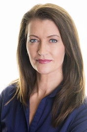 الممثل Barb Mitchell