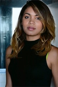 الممثل Barrett Doss