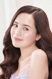 الممثل Beby Tsabina