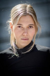 الممثل Bella Glanville