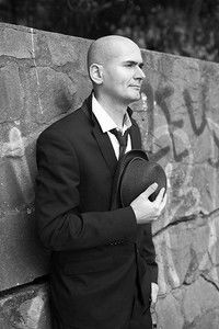 المخرج Bernie Rao