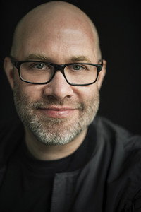 المخرج Brad Rau