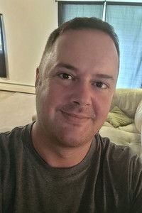 المخرج Brandon Rhiness