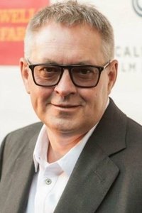 المخرج Brian Percival