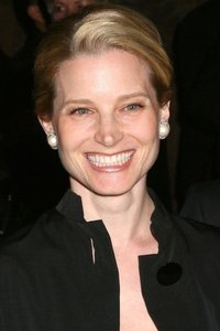 الممثل Bridget Fonda