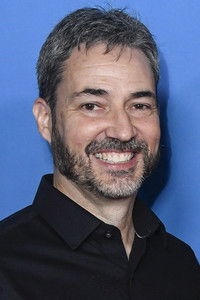 المخرج Bryan Andrews