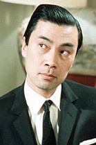 الممثل Burt Kwouk