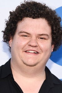 الممثل Caleb Emery