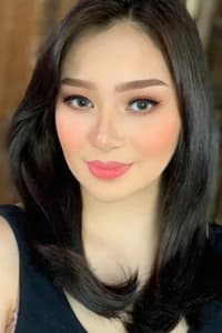 الممثل Cara Gonzales