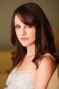 الممثل Carla Gallo