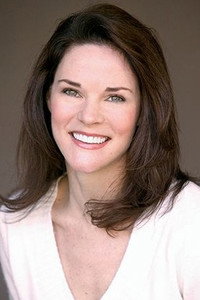 الممثل Carolyn McCormick