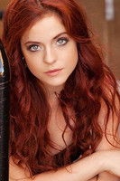 المخرج Castille Landon