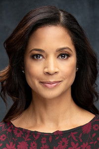 الممثل Catherine Lough Haggquist