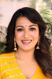 الممثل Catherine Tresa