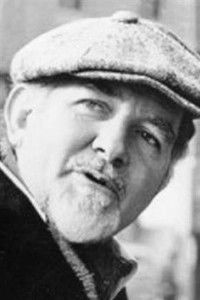 المخرج Charles Jarrott