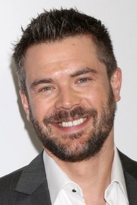 الممثل Charlie Weber