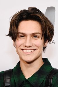 الممثل Chase Hudson