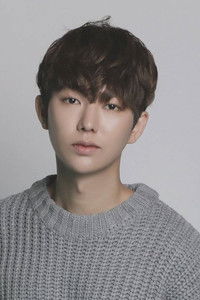 الممثل Choi Joon-Young