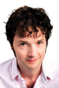 المخرج Chris Addison