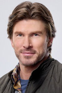 الممثل Christopher Russell