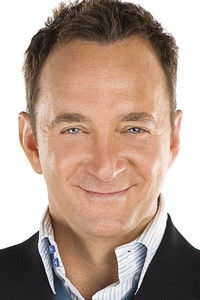 الممثل Clinton Kelly