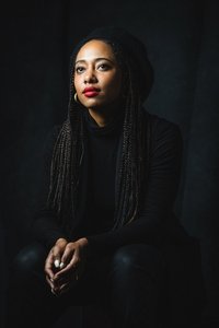 المخرج Contessa Gayles