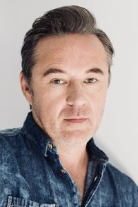 الممثل Currie Graham